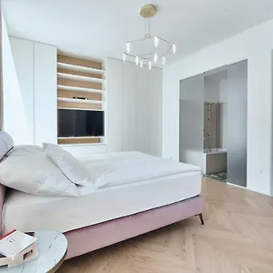  Apartament High Heaven