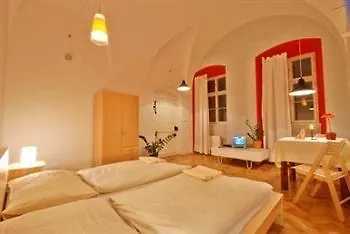 Apartment U Zlate Podkovy - At The Golden Horseshoe Prague Czech Republic